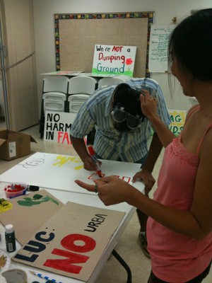 making signs for sign-waving in Wai`anae
