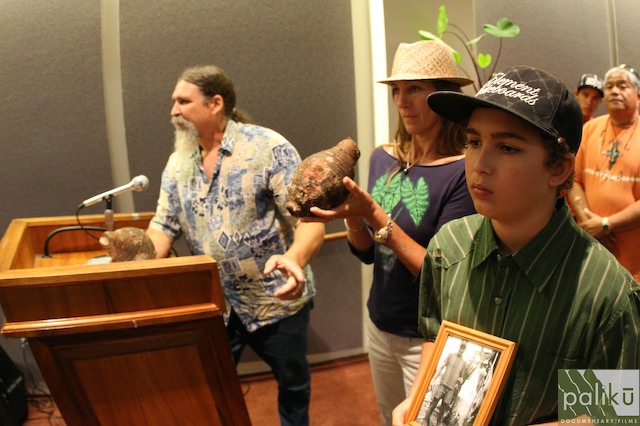 Jim Cain and Hawaii's taro farmers testifying in support of GMO-free taro