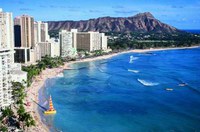 In Waikiki, Fears That Construction Will Spoil Beach